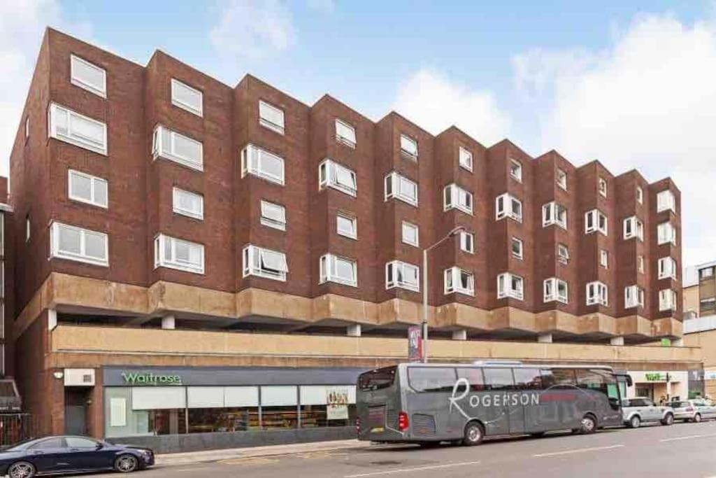 Two Bedroom Maisonette In The Heart Of The West End Glasgow